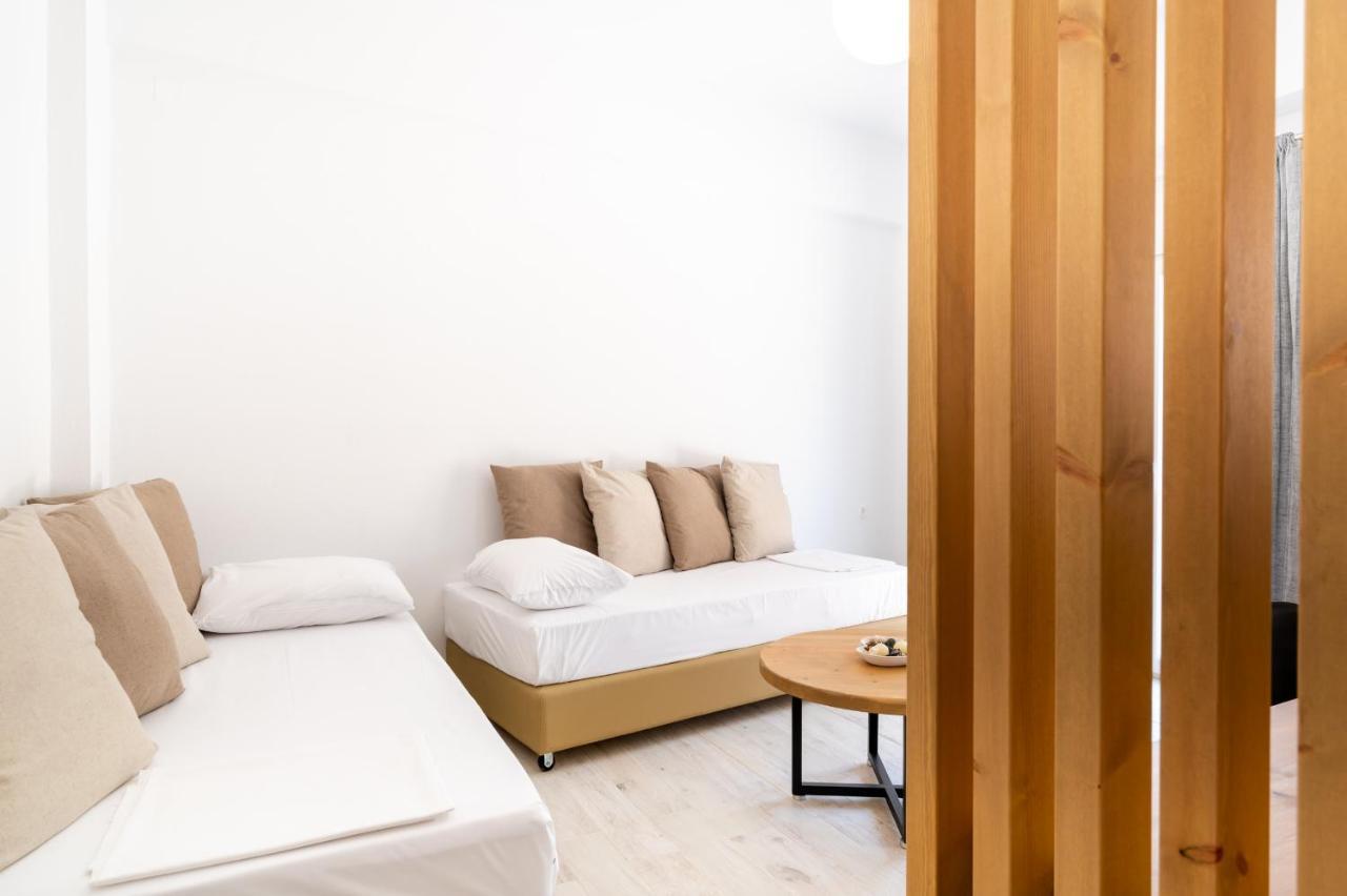 Valentina'S Apartments 阿齐亚·佩拉加 外观 照片