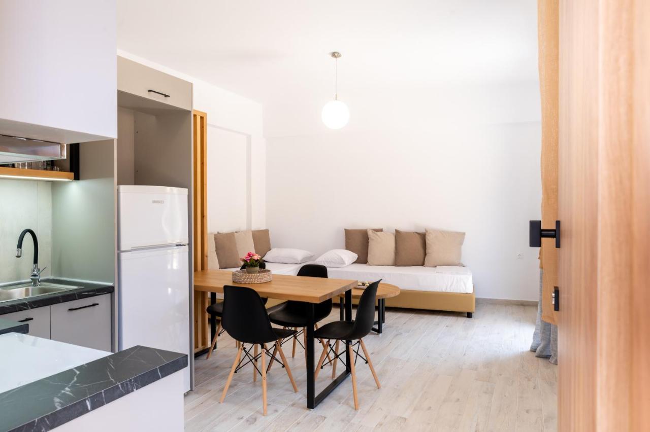 Valentina'S Apartments 阿齐亚·佩拉加 外观 照片